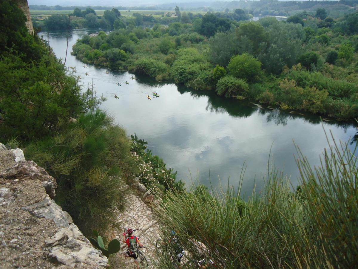 La Casa Del Canal Roquetes Экстерьер фото